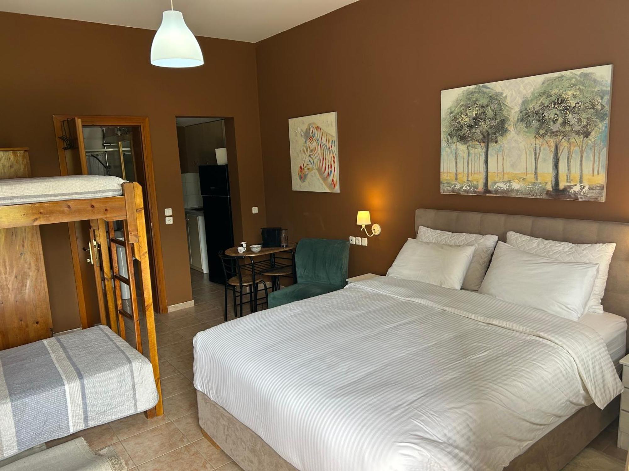 Akrotiri Apartament *
